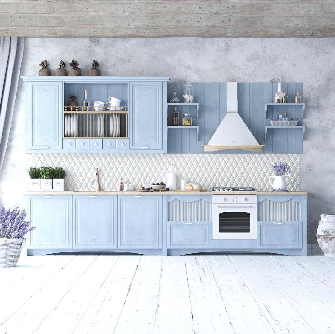 Яркая прямая кухня с крашеными фасадами в скандинавском стиле с пластиковой столешницей